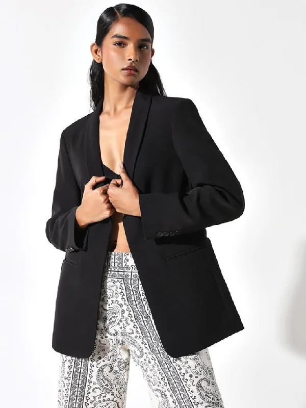 Quality Tailoring Wardrobe Black Lapel Blazer