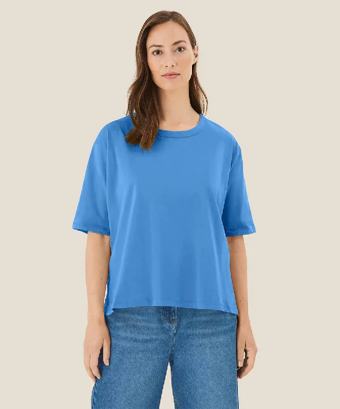 Fresh And Elegant Celebrity must-have Doreann Solid Tee