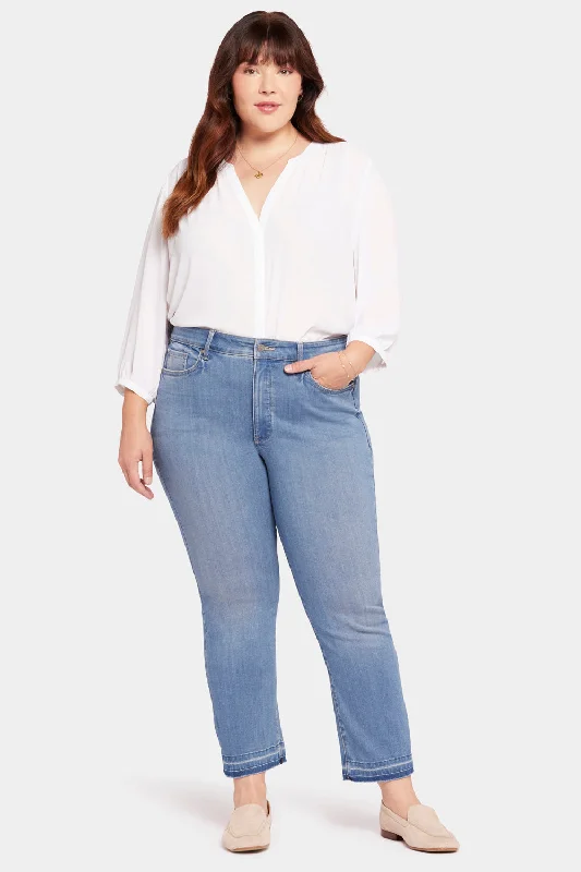 Integrated Design Distressed jeans Marilyn Straight Ankle Jeans In Plus Size - Lovesick