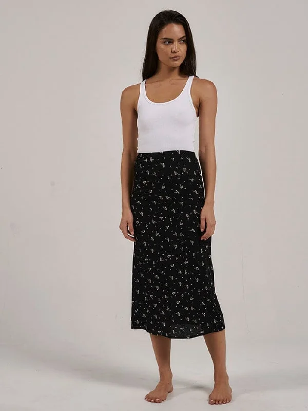 High Street Fashion Full skirt Nightshade Bias Skirt - Black